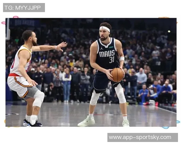 克莱半场表现出色三分球命中率高达百分之百助力球队取得领先